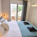 M&K House